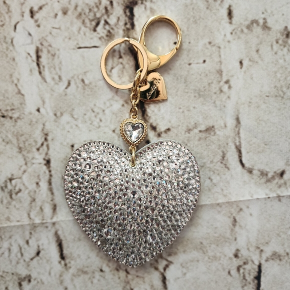 LindieSs Princess Crystal Heart Bagcharm Keychain - Picture 2 of 6